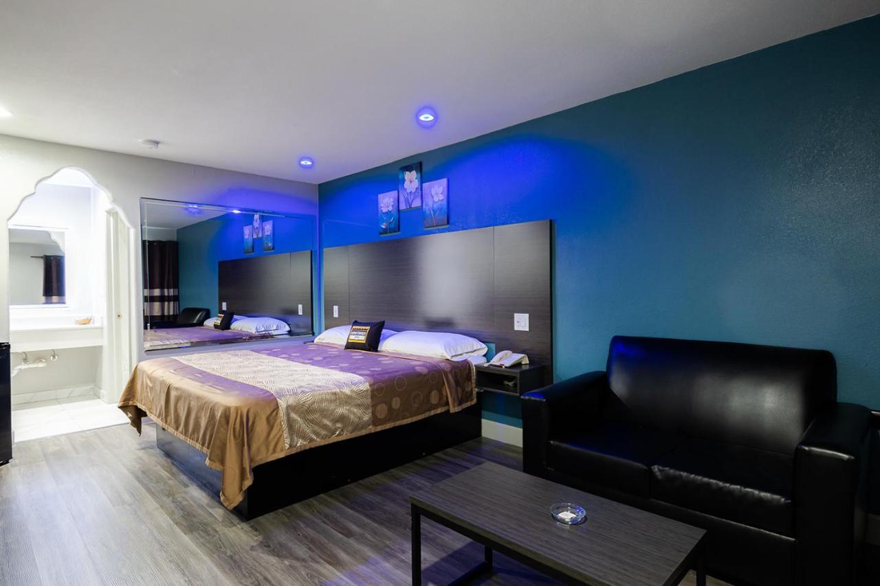 Downtowner Inns - Houston Downtown & Convention Center Екстериор снимка