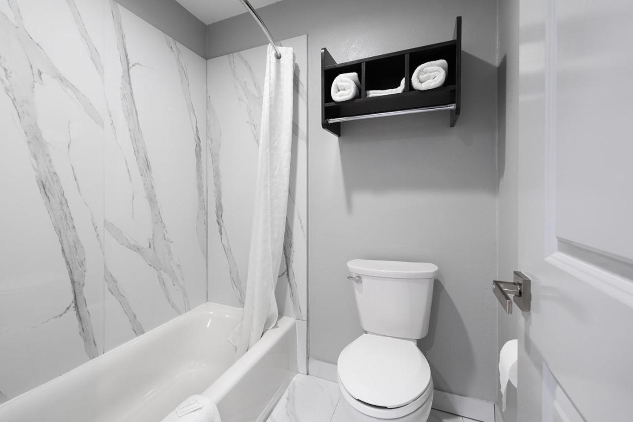 Downtowner Inns - Houston Downtown & Convention Center Екстериор снимка