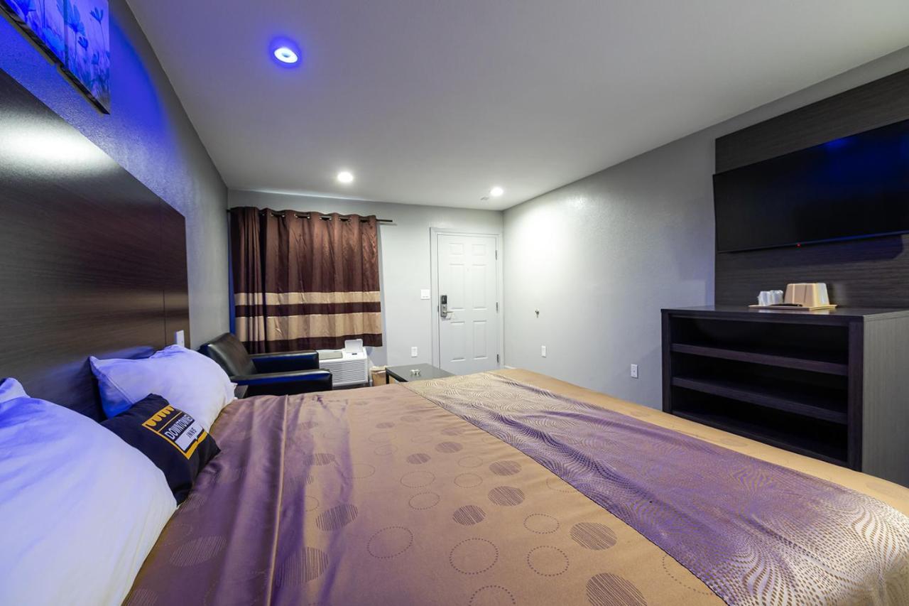 Downtowner Inns - Houston Downtown & Convention Center Екстериор снимка