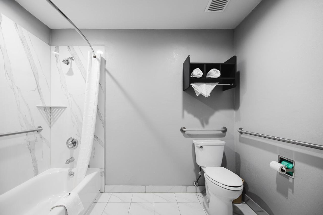 Downtowner Inns - Houston Downtown & Convention Center Екстериор снимка